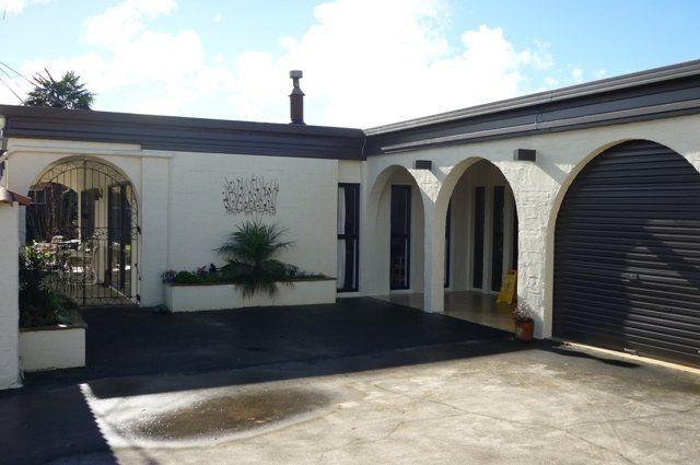 Replace Windows In House